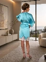 Kimono_en_soie_bleu_1.webp